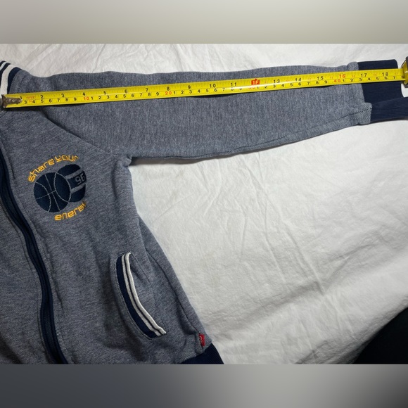 Okaidi Grey Boys Zip-up Sweater Jacket - Size 8 Basketball Emblem Half Collar - Picture 5 of 10